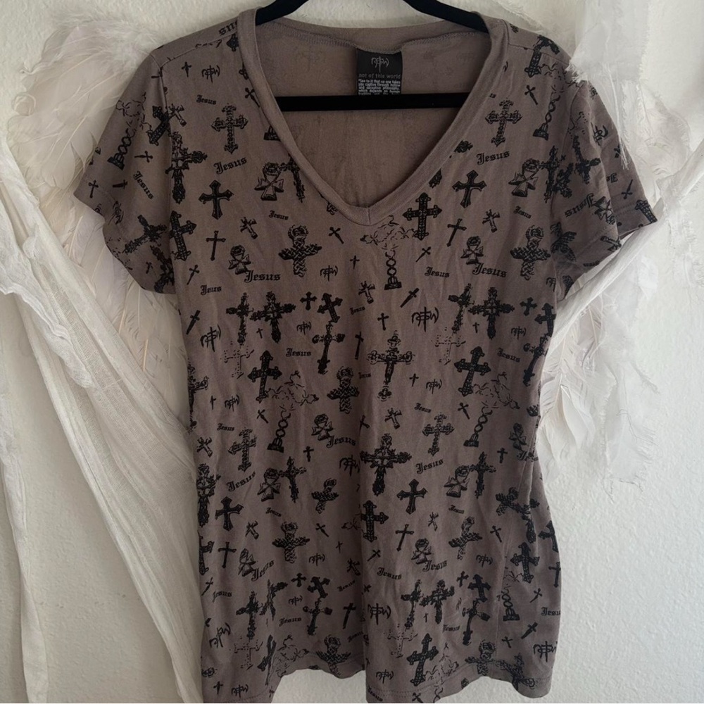 Not of this World graphic tee